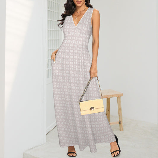 é Logo Print Ballet Maxi Dress Sleeveless