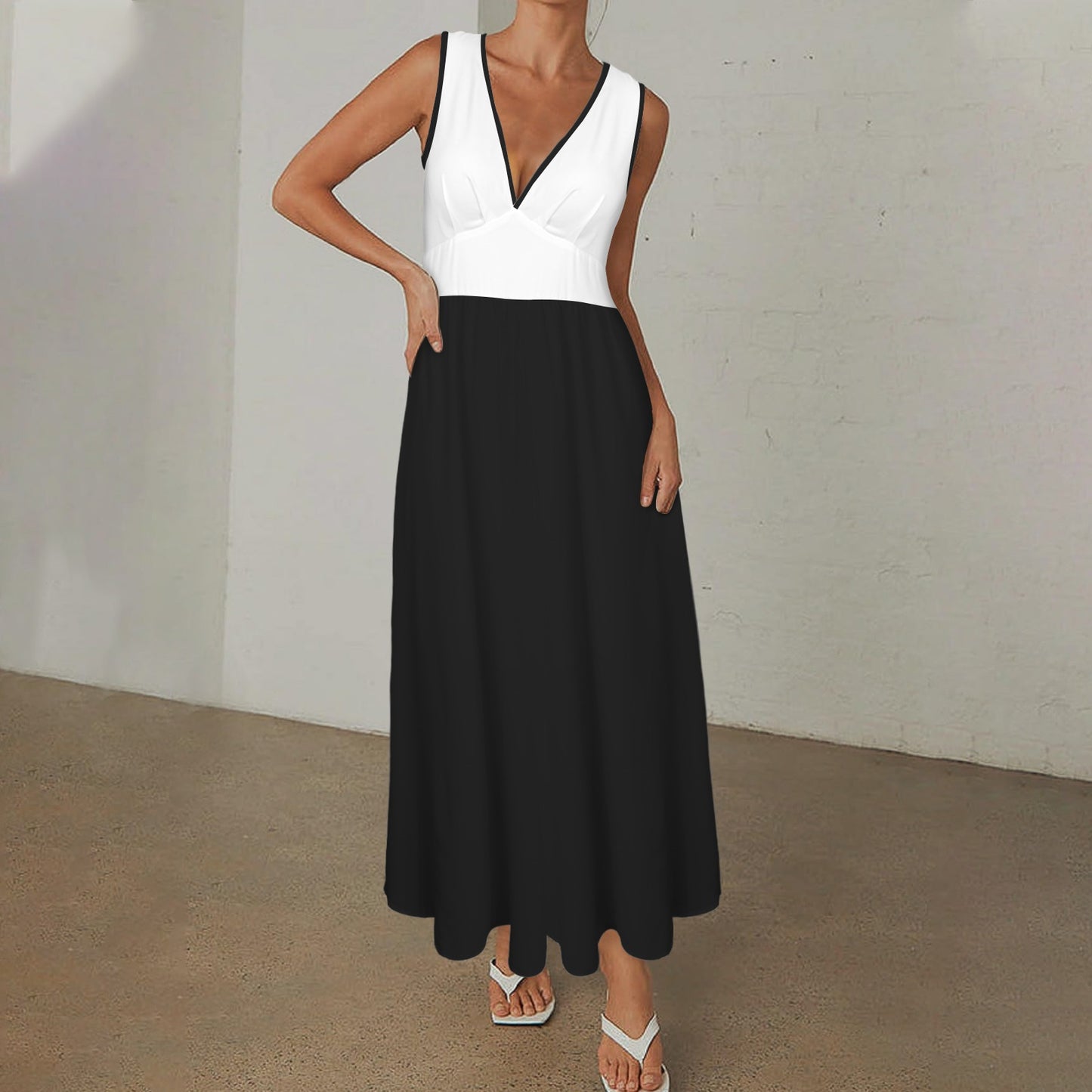 Deep V-Neck Sleeveless Hight Waisted Maxi Dress White Black