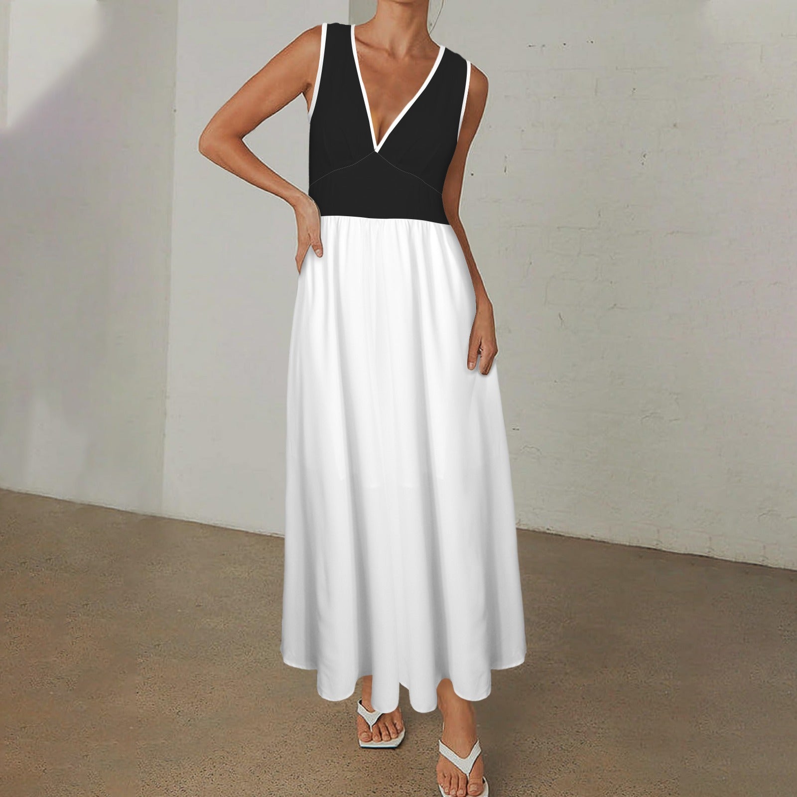 Deep V-Neck Sleeveless Hight Waisted Maxi Dress Black White